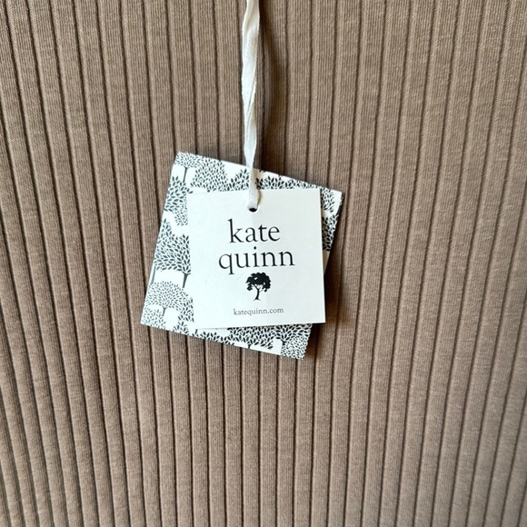 Kate Quinn Ribbed Short Sleeve Dress in Taupe - Picture 4 of 5